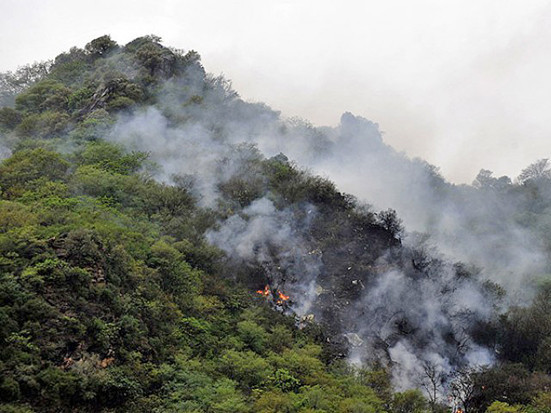 Düşen uçaktan geriye kalanlar - Resim: 1
