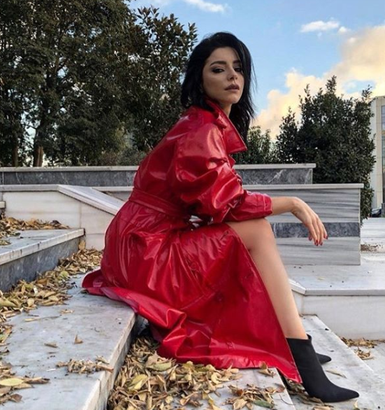 Mahkeme Merve Boluğur'u haklı buldu! O davayı kazandı - Resim: 1