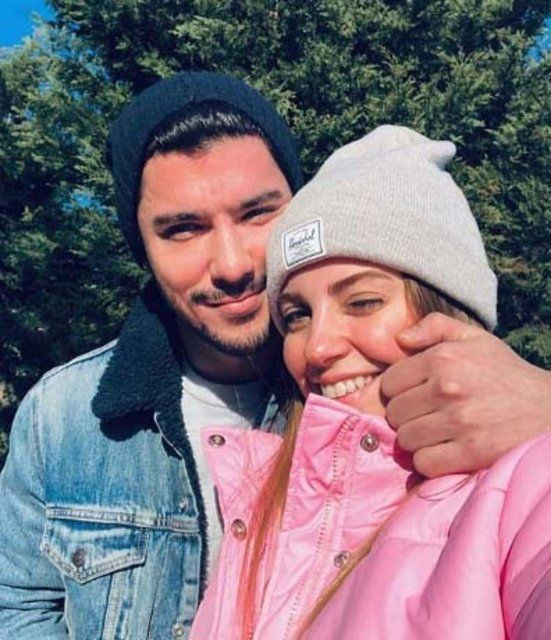 Ezgi Eyüboğlu ve Kaan Yıldırım barıştı mı? 5 dakika ara ile aynı fotoğraf - Resim: 3