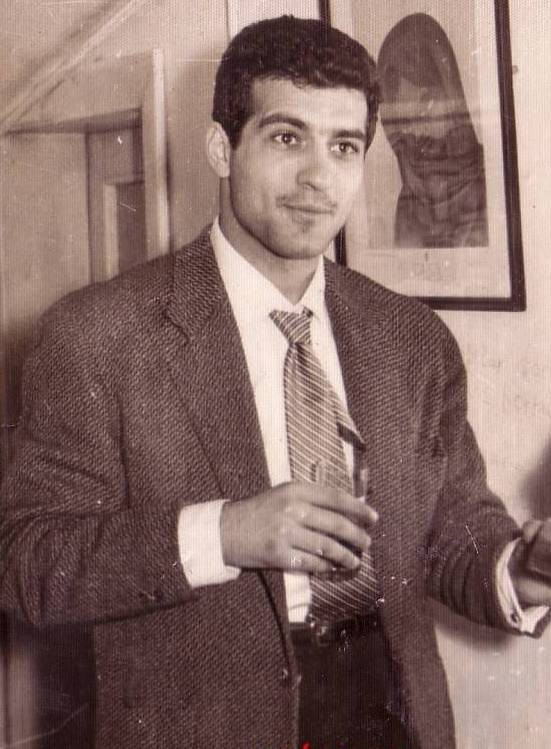 Fikret Hakan'ın eşi Hümeyra kimdir ilk 3 karısı ve evlilik dışı kızı - Resim: 2