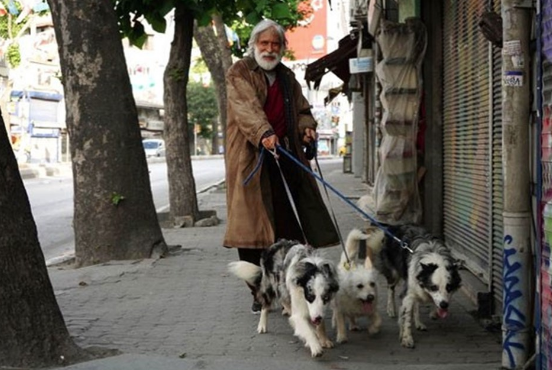 Taner Barlas rolü için sokaklarda yatıp kalktı! - Resim: 4