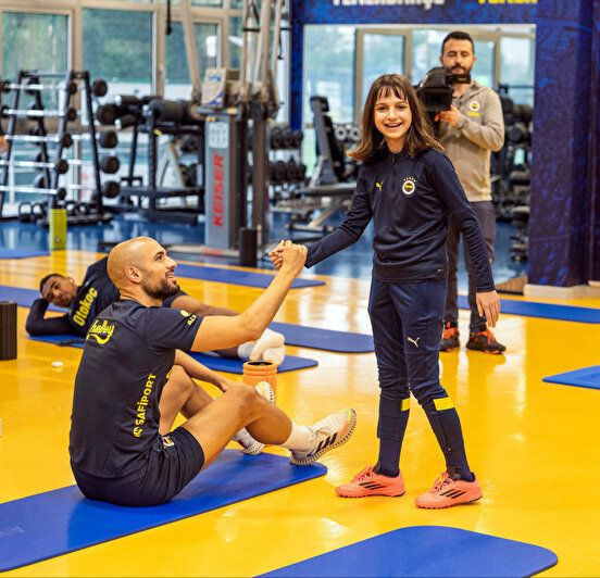 Yaz Yıldırım'dan Kerem Aktürkoğlu hakkında bomba sözler! "Bize yakışmıyor" - Resim: 4