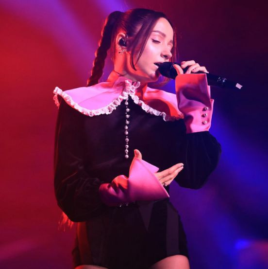 Doğukan Manço ve Zeynep Bastık birbirine girdi! Olaylı sahne sonrası sular durulmadı - Resim: 3