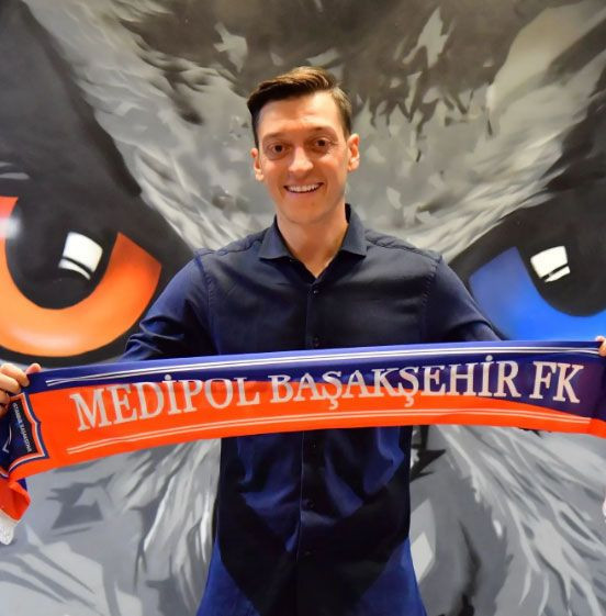 Mesut Özil'in eşi Amine Gülşe'nin yaptığı o paylaşım büyük dikkat çekti! - Resim: 1