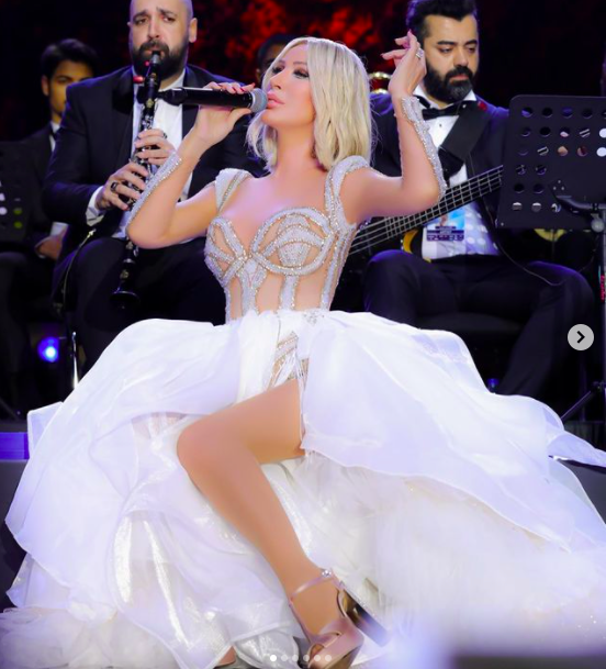 Seda Sayan yeminini bozdu 7. kez evleniyor! Bu kez 25 yaş küçük - Resim: 2