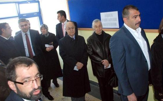 Liderler seçim sandığında - Resim: 2