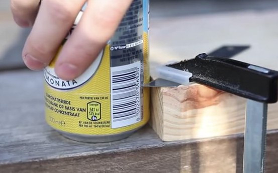 Çılgın deneycinin kola kutusundan yaptığına çok şaşıracaksınız... - Resim: 2