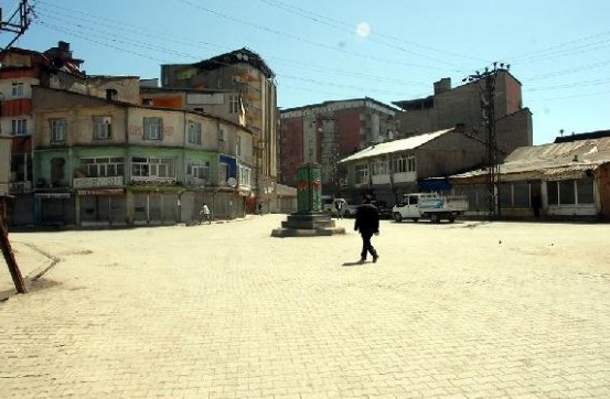 PKK tehdit etti kepenkler açılmadı - Resim: 2