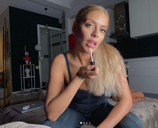 Yağmur Taktaş Emre Mor'la yaşadıklarını anlattı mesajlarını ifşa etmişti - Resim: 1