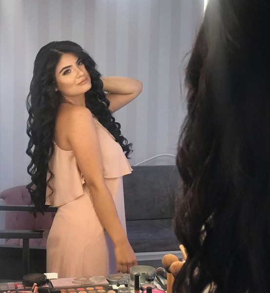 Başörtüsünü çıkaran gelin adayı Hanife Gürdal'a 'iyice soyundu' tepkisi - Resim: 4