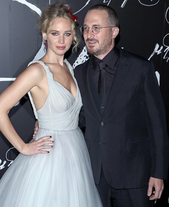 Yılın aşk bombası! Aralarında 27 yaş fark var - Resim: 4