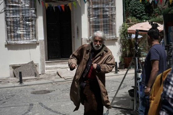 Taner Barlas rolü için sokaklarda yatıp kalktı! - Resim: 3