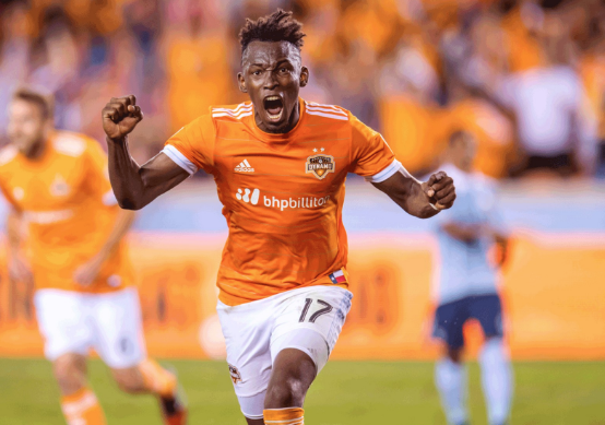 Alberth Elis'ten itiraf: Fenerbahçe'den teklif aldım - Resim: 1