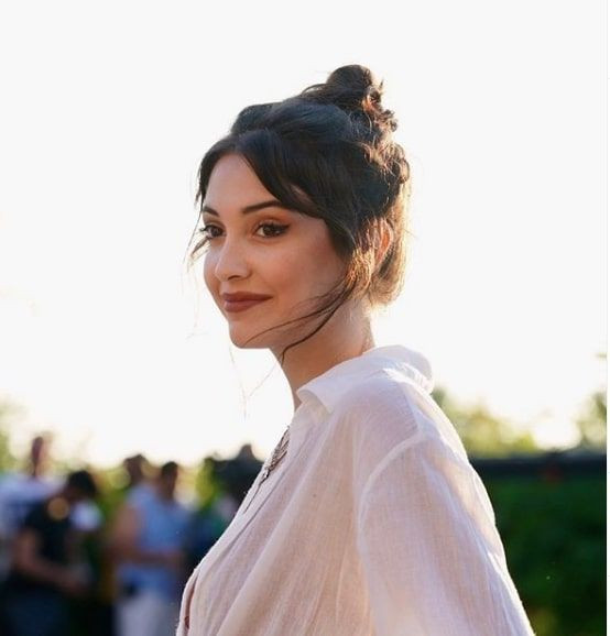 FOX TV Bay Yanlış'da aşk bombası! Cemre Gümeli Serkay Tütüncü aşk yaşıyor - Resim: 3