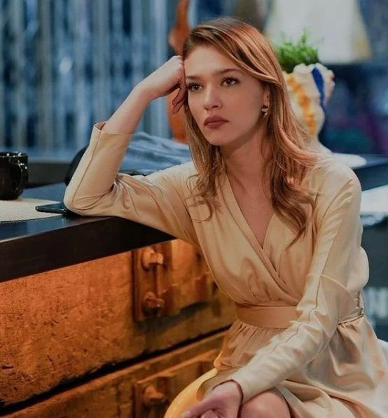 Sen Çal Kapımı yıldızı Melisa Döngel bıçaklı saldırıya uğramıştı bakın nasıl önlem aldı - Resim: 2