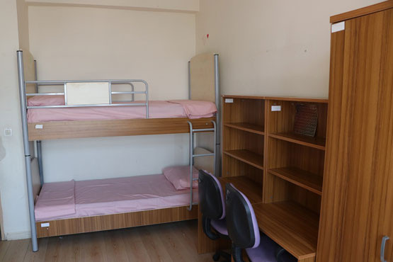 Şanlıurfa'da karantina kurallarını ihlal edenler öğrenci yurtlarına yerleştirilecek - Resim: 0