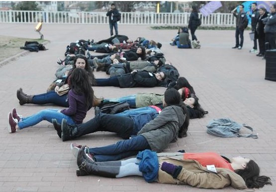 Bedenleriyle Özgecan yazdılar - Resim: 4