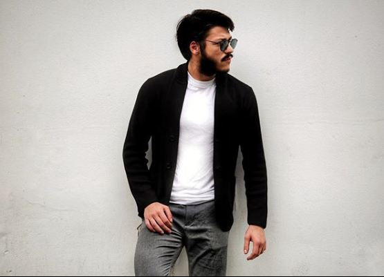 Çukur dizisinin Celasun'undan olay paylaşım! Abi kardeşlerdi sevgili oldular - Resim: 3