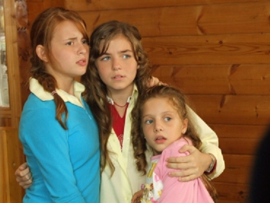 Yeni halini gören kimse inanamadı! Selena'nın Nazlı'sı Dilara Kurtulmuş: Bacaklarıma sarılıp... - Resim: 2