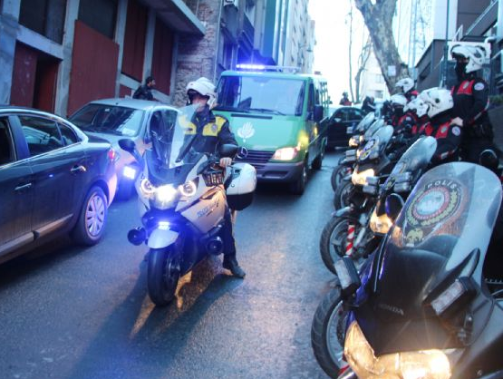 Birand'ın cenazesi hastaneden alındı - Resim: 2