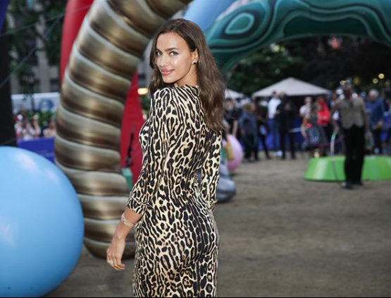 Bradley Cooper ile ayrılan Irina Shayk'ın zor anları kameralara böyle yansıdı! - Resim: 4