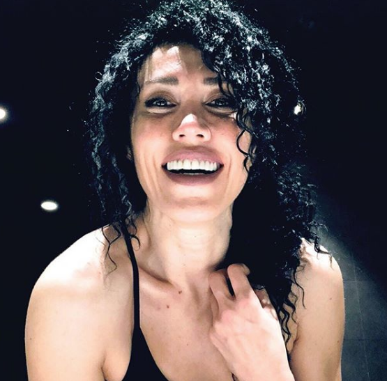 Avlu dizisinden kovulan Sevda Dalgıç artık tanınmaz halde - Resim: 2