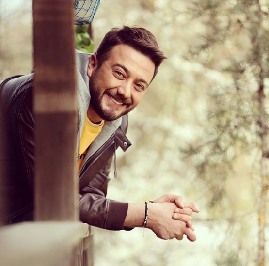 Cinsel görüntülerle şantaja uğramıştı! Onur Büyüktopçu bakın nerede görüntülendi - Resim: 4