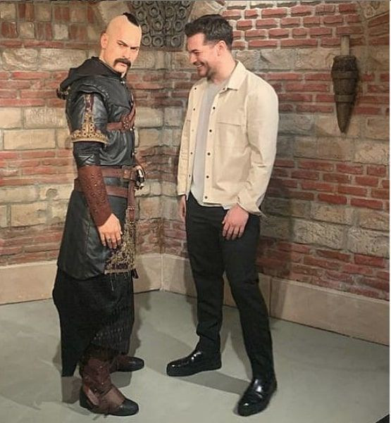 Çağatay Ulusoy TRT dizisi Barbaros'tan vazgeçti yeni dizi projesi belli oldu - Resim: 1