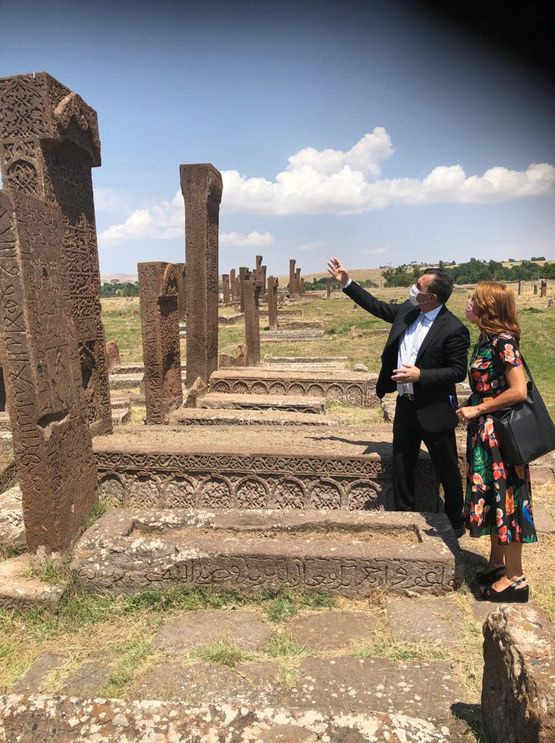 İlk kez Nagehan Alçı paylaştı! İşte Ahlat'ta yapılan Cumhurbaşkanlığı Külliyesi - Resim: 3