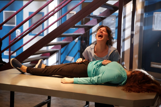 Avlu dizisinde geceye damga vuran sahne! Veda mı ediyor - Resim: 1