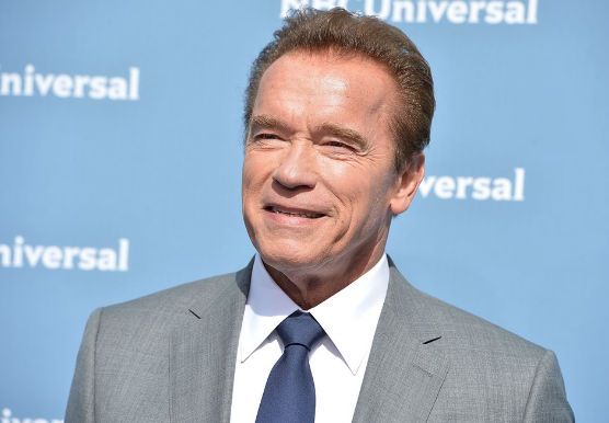 Arnold Schwarzenegger bıçak altına yattı! İlk sözü ne oldu  - Resim: 1