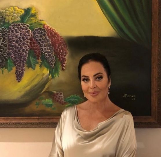 Türkan Şoray'dan öfkeli paylaşım! Adına hesap açanlara karşı takipçilerini uyardı - Resim: 4