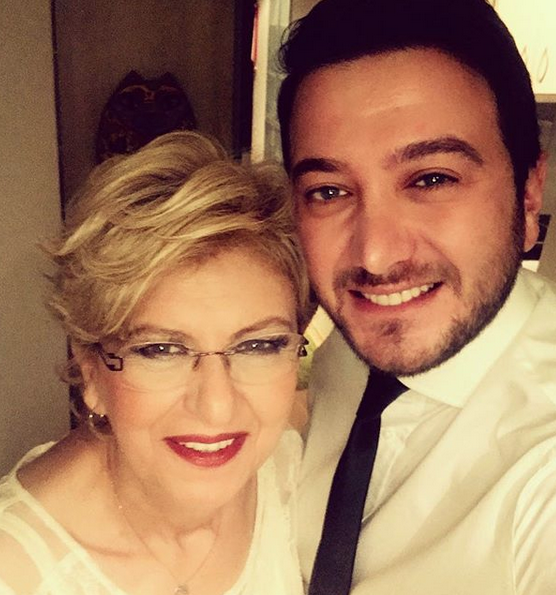 Onur Büyüktopçu'nun sevgilisi kimdir? Kaç yaşında annesi de... - Resim: 2