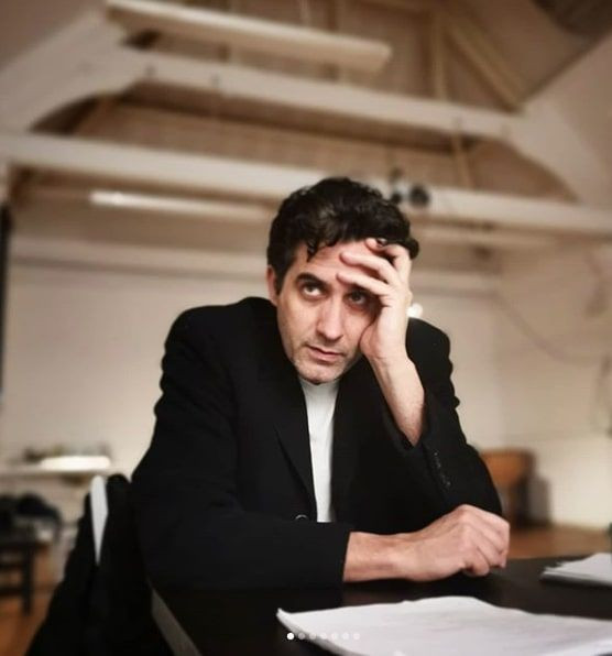 Memet Ali Alabora Galler'de yeni bir hayat için 18 saat çalışıyor işte yeni hayatı - Resim: 3