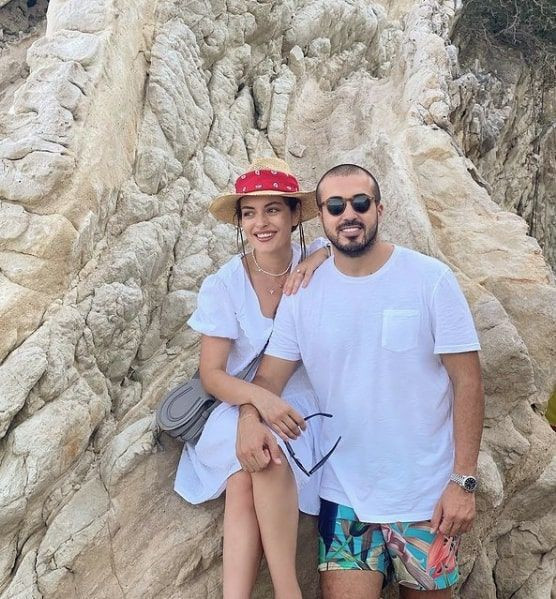 Ezgi Mola'yı o iddia çileden çıkardı Instagram hesabından demediğini bırakmadı - Resim: 1