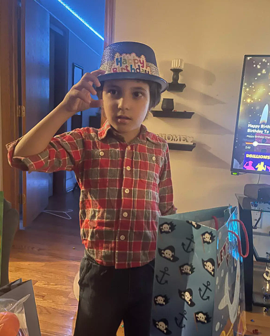 ABD'de Müslüman aileye saldırı! 6 yaşındaki çocuk, 26 bıçak darbesiyle öldürüldü - Resim: 1