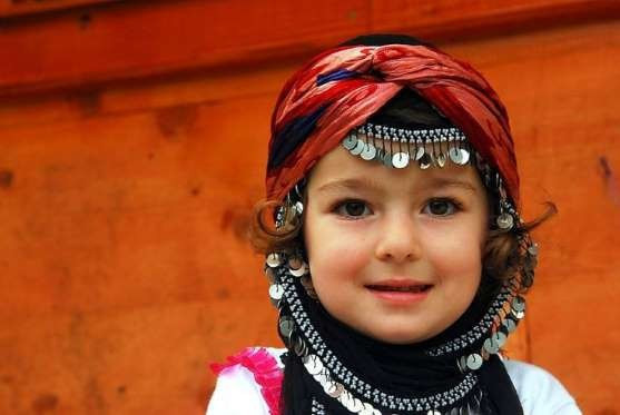 Elçiliğe giderken iç çamaşırınızı ters giyerseniz... - Resim: 2