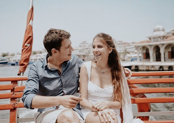 Melis İşiten ve Uraz Kaygılaroğlu yollarını ayırıyor! İkili boşanma haberini böyle duyurdu - Resim: 3