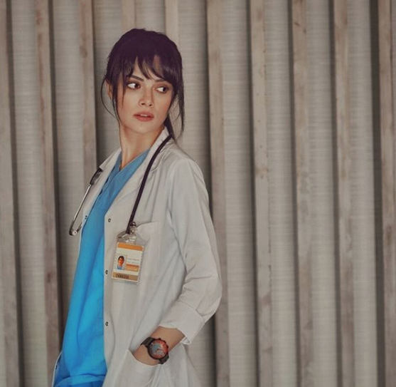 Mucize Doktor'un Nazlı'sı Sinem Ünsal'dan çarpıcı itiraflar 'Fazla cesurum...' - Resim: 1