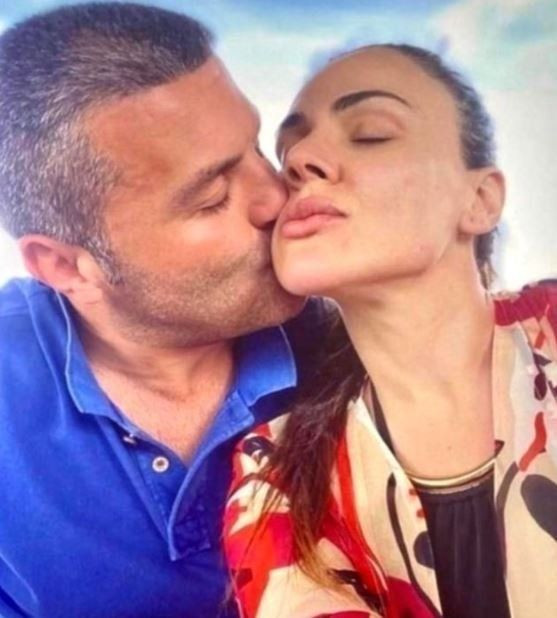 'Utanç duyuyorum' demişti! Buket Aydın Emir Sarıgül kameralara yakalandı - Resim: 4