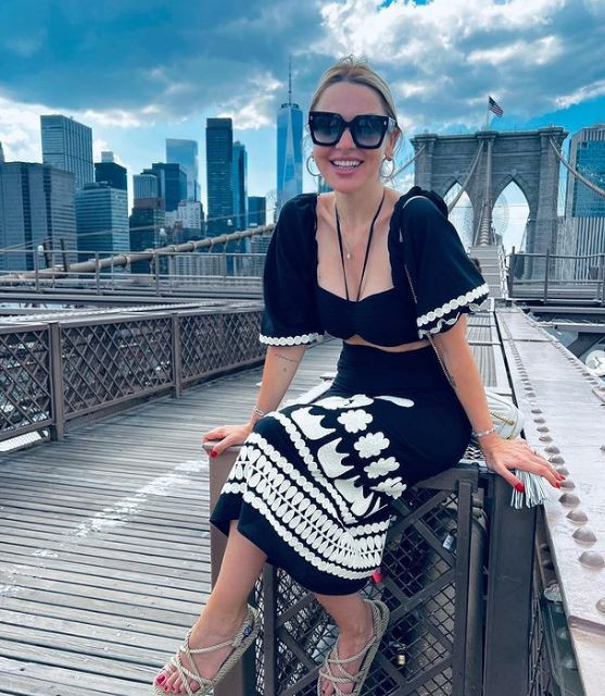 Hadise ve Murda'nın kriz çıkaran sarmaş dolaş pozları Mehmet Dinçerler'i çıldırtacak! - Resim: 4