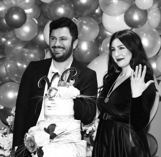 Yasemin Sakallıoğlu Burak Yırtar evlendi! Yakın akrabaları kızdıran düğün - Resim: 2