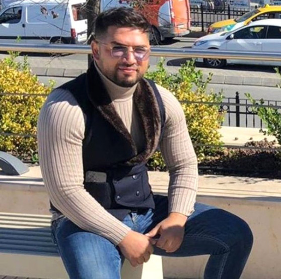 Eski futbolcu Sezer Öztürk evli mi eşi ve çocukları kimdir? - Resim: 0