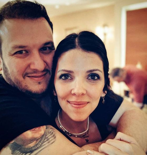 Marmaris yangınında alevler Şahan Gökbakar'ın evine yaklaştı! Eşini teselli etti - Resim: 3