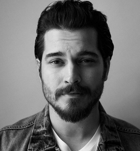 Çağatay Ulusoy yeni imajıyla tepki topladı! Bakın artık kime benziyor - Resim: 3