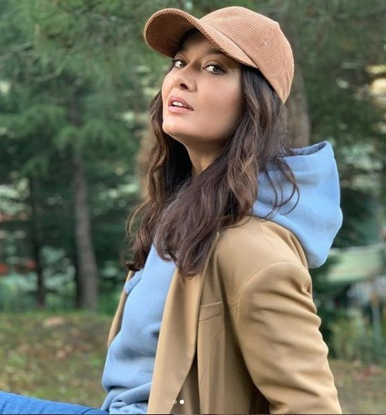 Nurgül Yeşilçay anlattı! 'Adamın karısı bana küfürler yağdırdı' - Resim: 4
