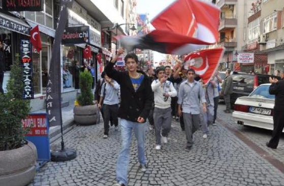 Avcılar şehidini böyle uğurladı - Resim: 3