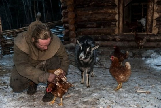 Yıl 2017 ama o Ortaçağ şartlarında yaşıyor inanılmaz! - Resim: 4