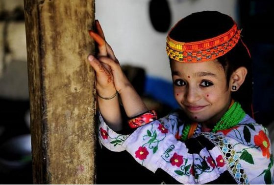 Bu toplumda kadınlar erkeklere başlık ödüyor - Resim: 2