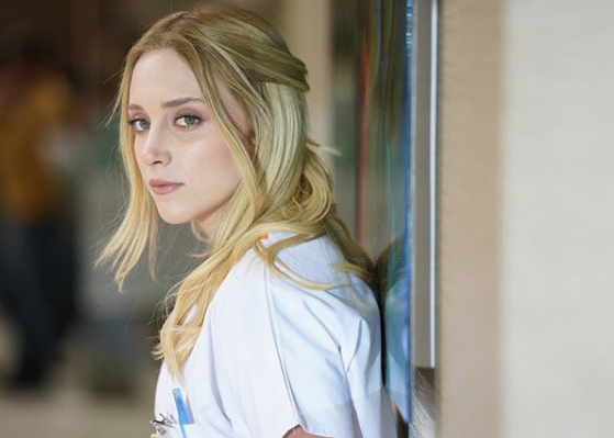 Mucize Doktor'un Açelya'sı Hayal Köseoğlu sınırları zorladı iç çamaşırsız olay pozlar - Resim: 2